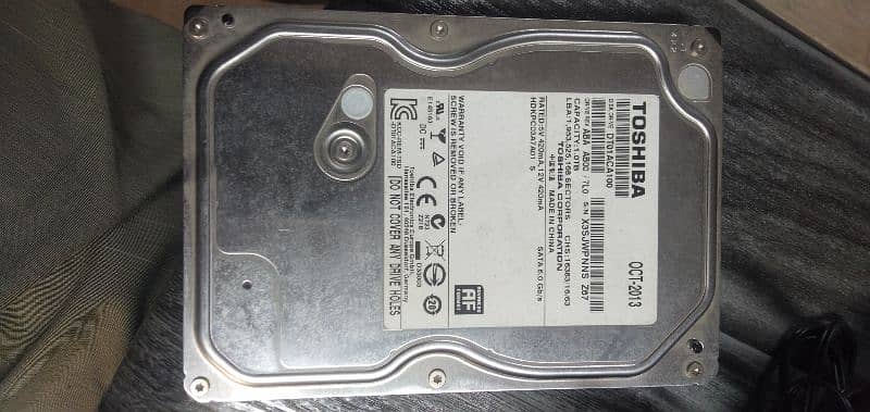 Toshiba 1TB hard drive 100% ok 0