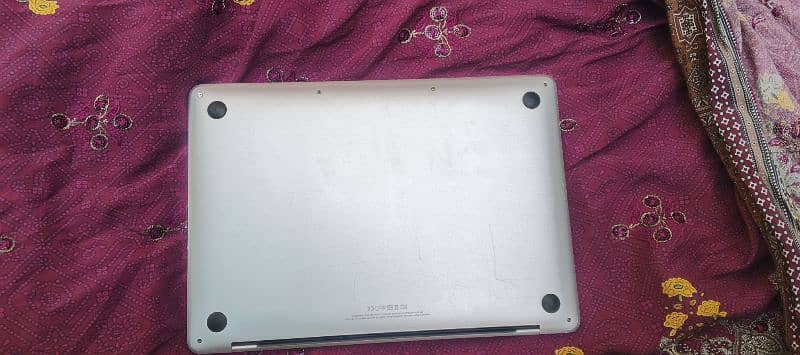 Mac book pro 2017 2