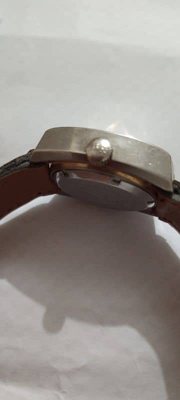 Gucci , Rado , Diesel , Camy Ladies , Camel Trophy Watches 19