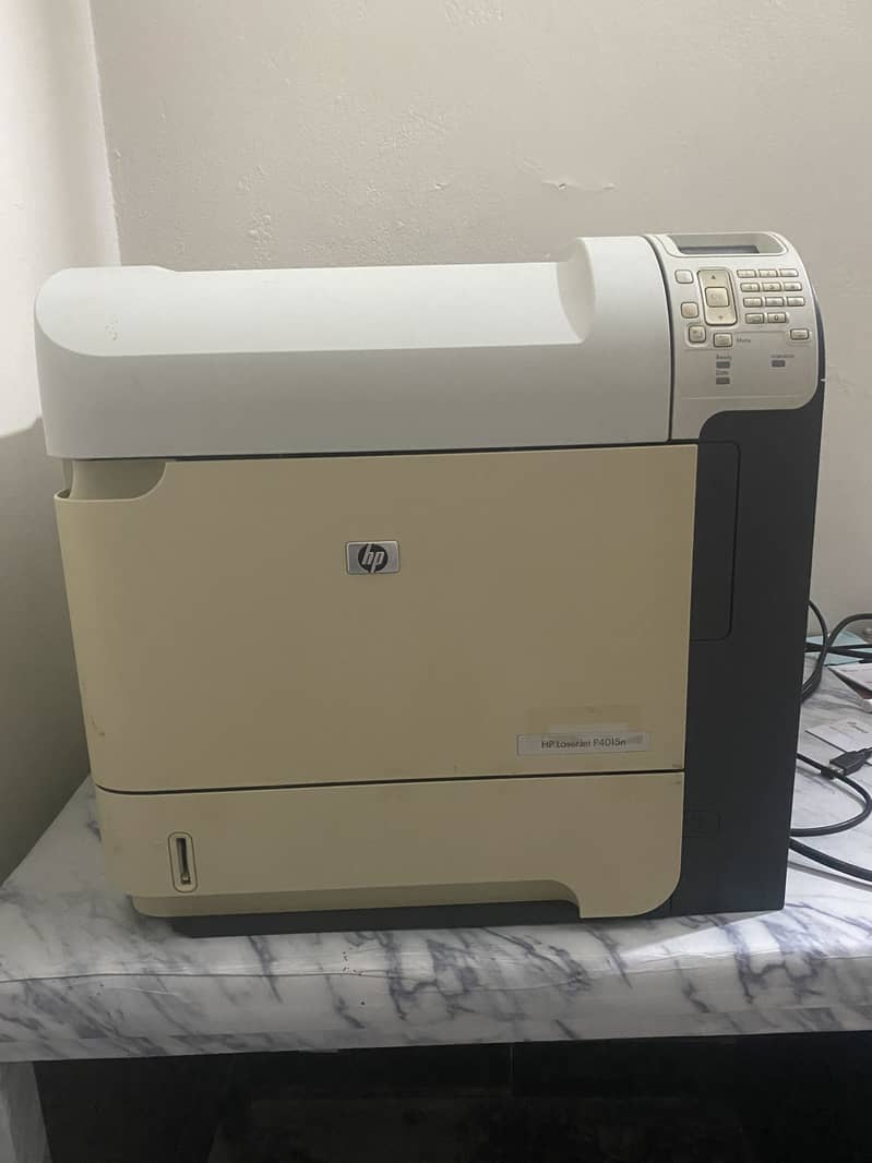 HP Lazerjet P4015n 5