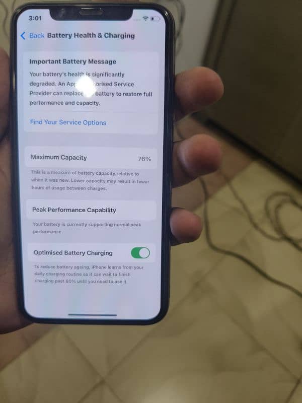 i Phone XS 256 GB NON PTA 4