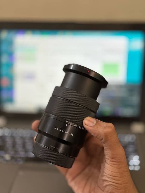 Sony 18x135mm f3.5 0