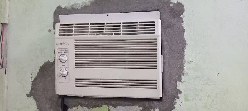 window ac 0