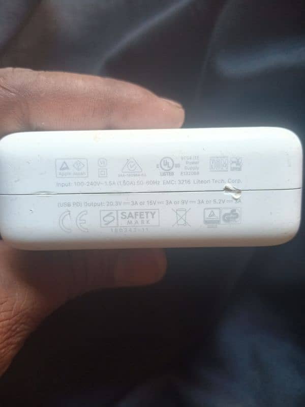 oppo a76 a54 vivo y16 iPhone 61w Samsung a52 original box wale charger 4