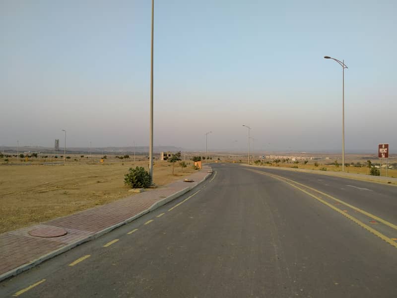 Prime Location 125 Sq Yd Plot for Sale in Precinct 15-A | Bahria Town Karachi 0