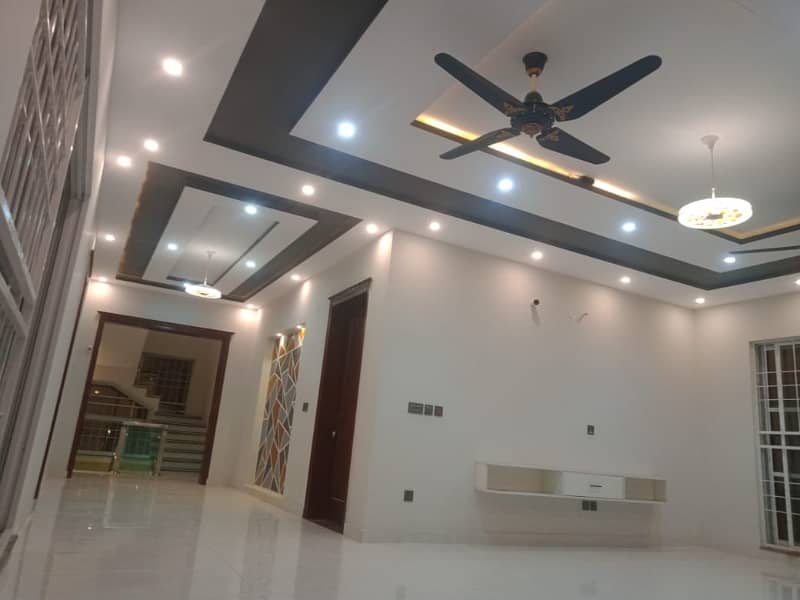 Bahria orchard Lahore 1kanal house for rent brand new first entry 10