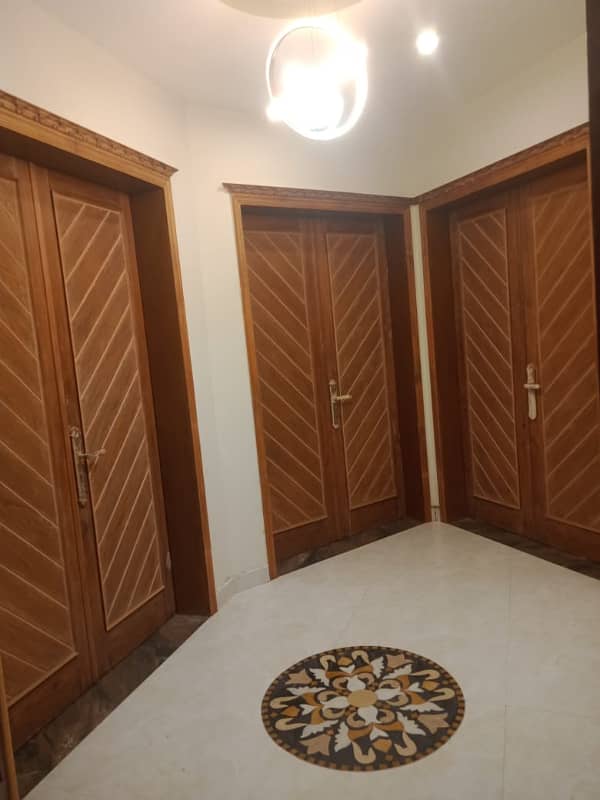 Bahria orchard Lahore 1kanal house for rent brand new first entry 28