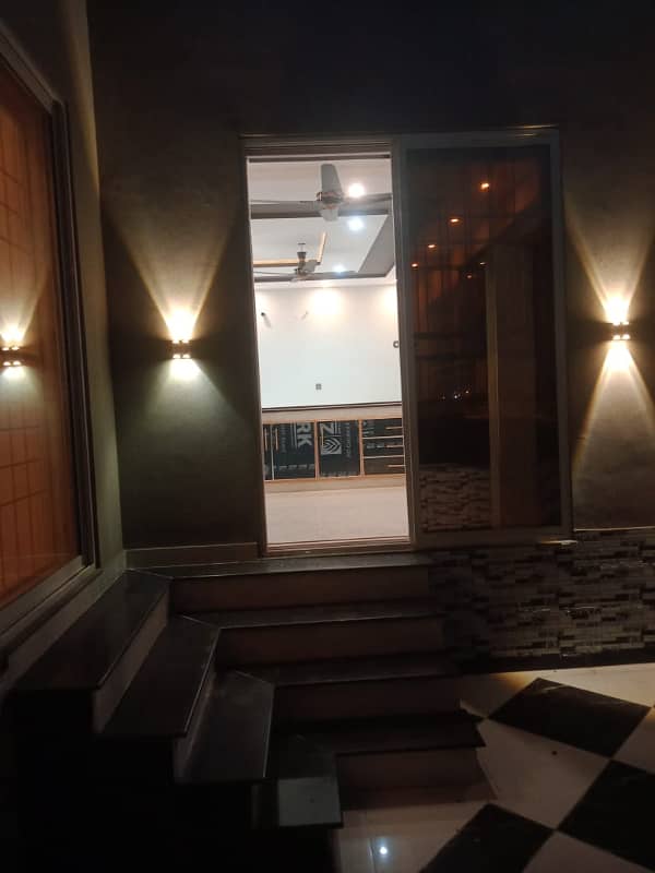 Bahria orchard Lahore 1kanal house for rent brand new first entry 33