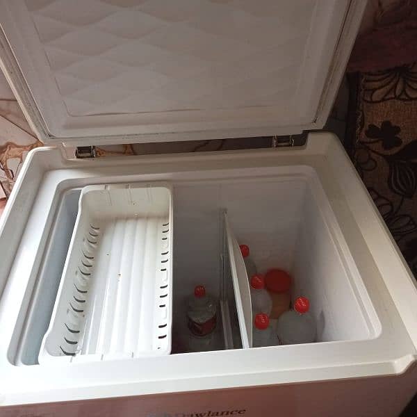 Dawlance DF 200 GD Deep Freezer Single Door 2