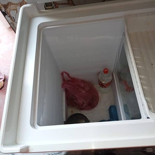 Dawlance DF 200 GD Deep Freezer Single Door 4