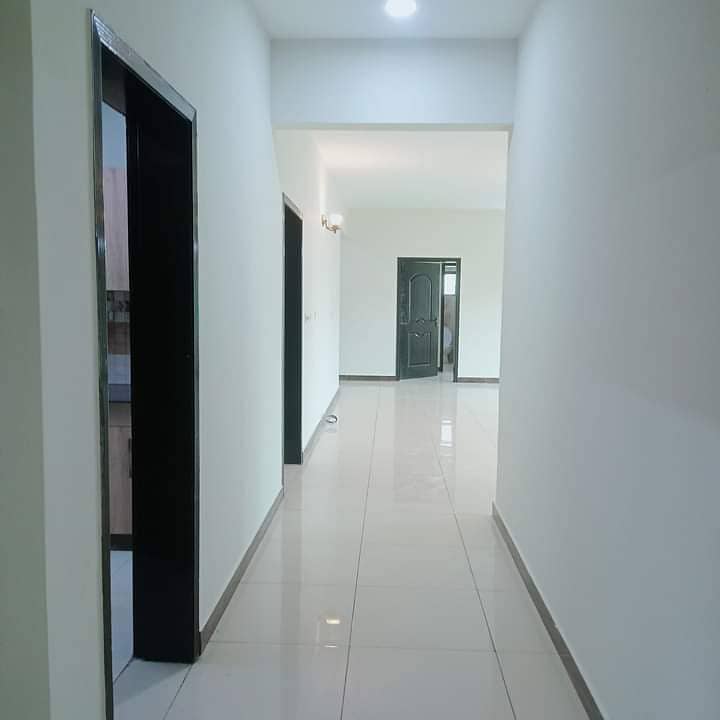 3 Bed Room apartment available for Rent in Askari 11 sec-B Lahore 12