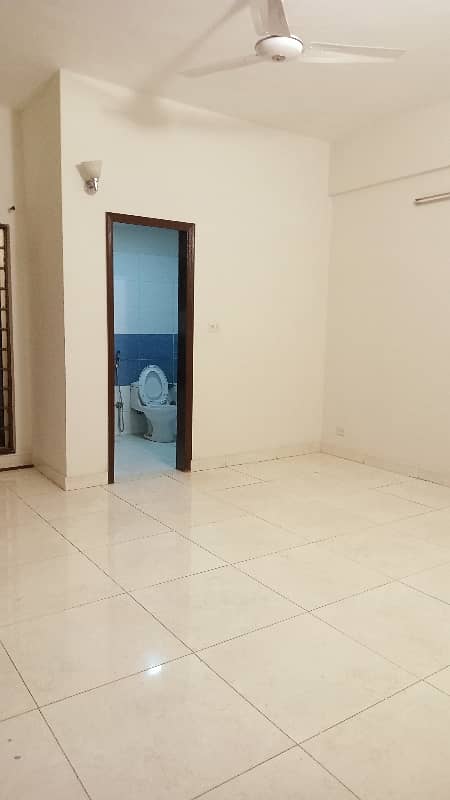3 Bed Room apartment available for Rent in Askari 11 sec-B Lahore 23