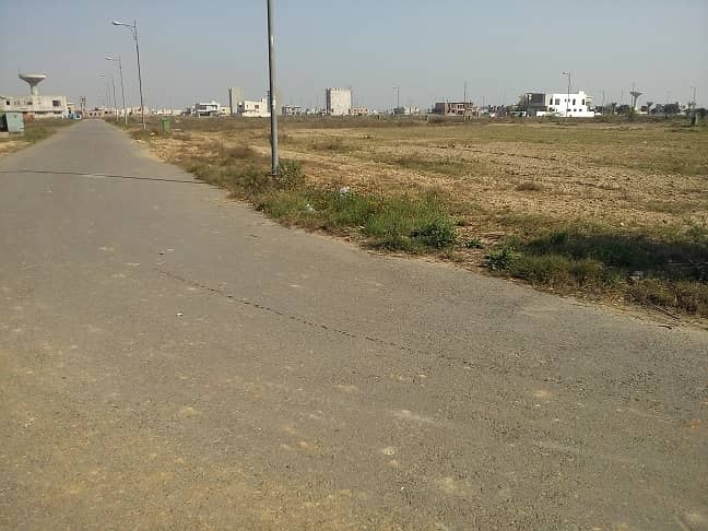 5 marla plot for sale 1
