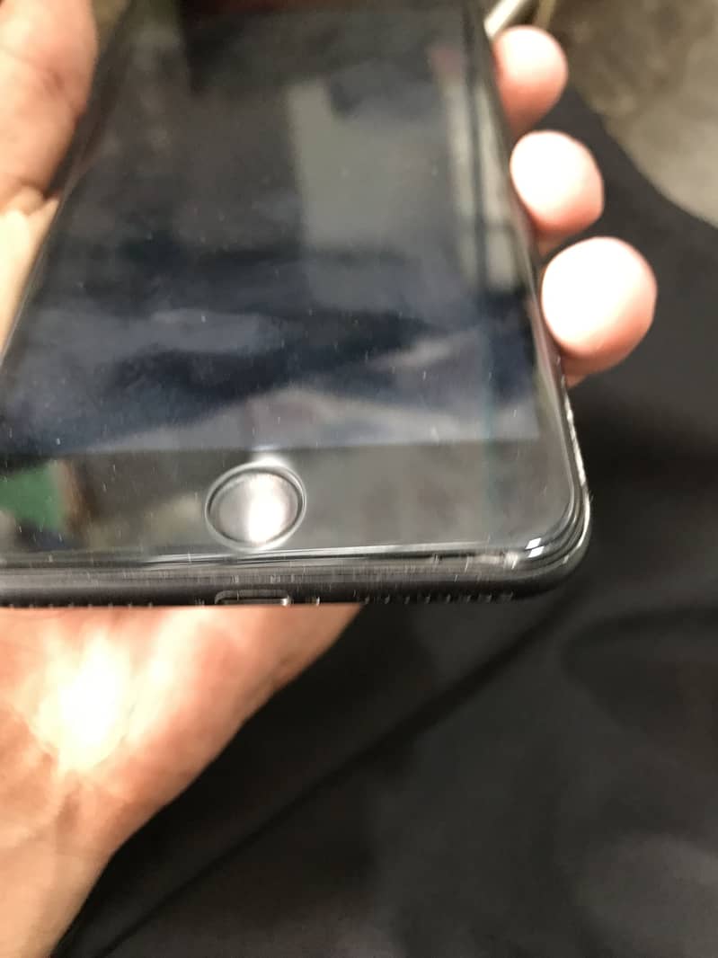 IP 7 plus 32 gb 2