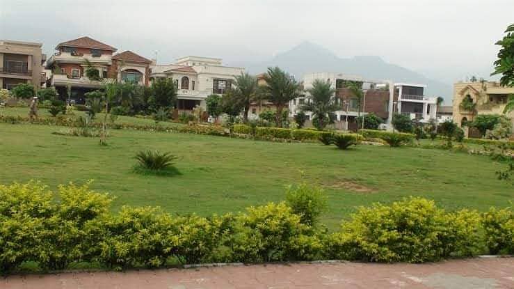 08 marla plot size 30x60 available for sale in block E. 1
