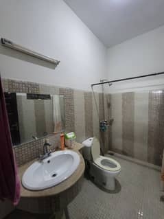 5 MARLA DOUBLE STOREY HOUSE FOR SALE IN EDEN BOULEVARD COLLEGE ROAD LAHORE.
