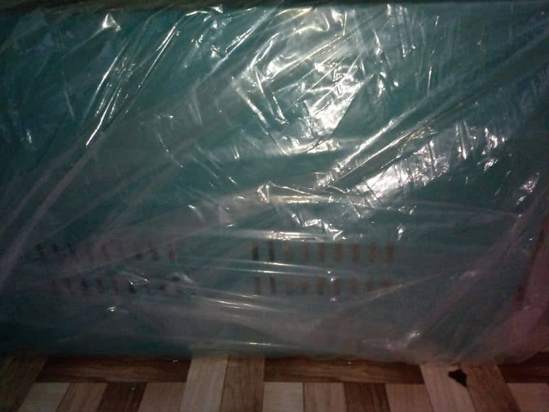 UPS. 700 watts double battery. 1