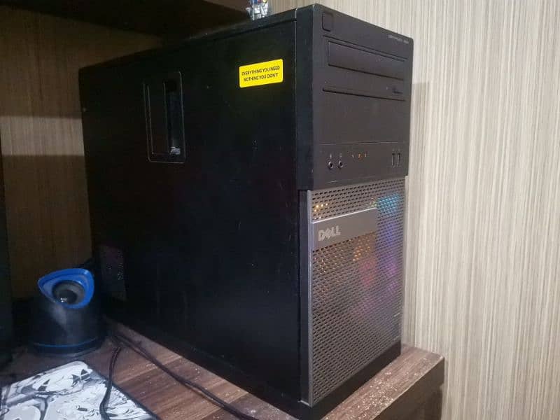 Dell optiplex 390 tower, 12 GB RAM, Invidia card 1
