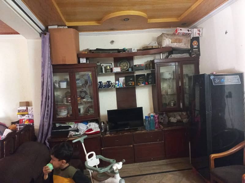 Lower Portion For Rent In Johar Town Block Q 6