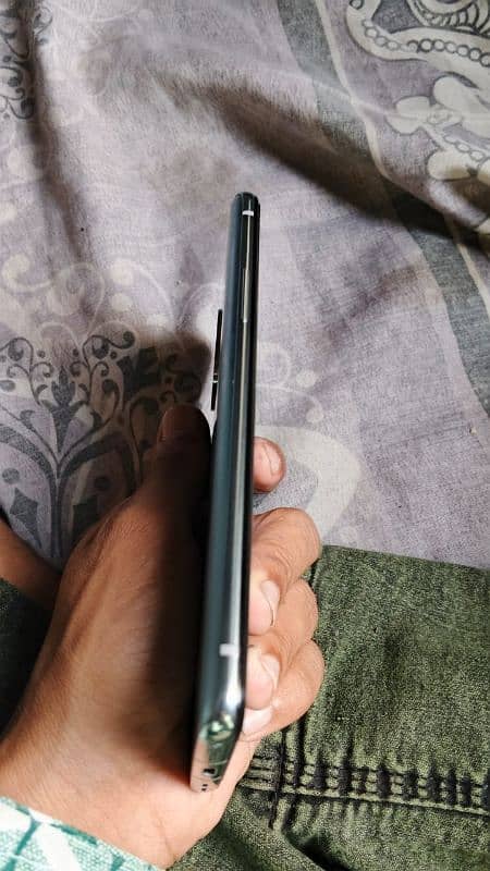 ONEPLUS 8T 12+4/256.      EXCHANGE POSSIBLE 2