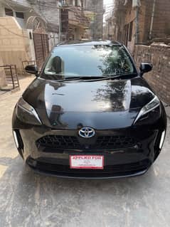 Toyota Yaris cross 2025