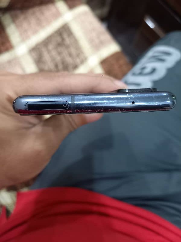 samsung S20FE offical PTA with Box 2