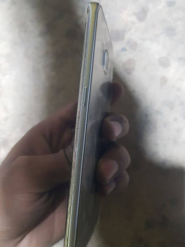 Samsung Galaxy s6 edge ram 3gb 32 GB rom 5