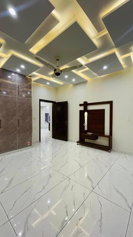 10 marla lavish brand new house 22