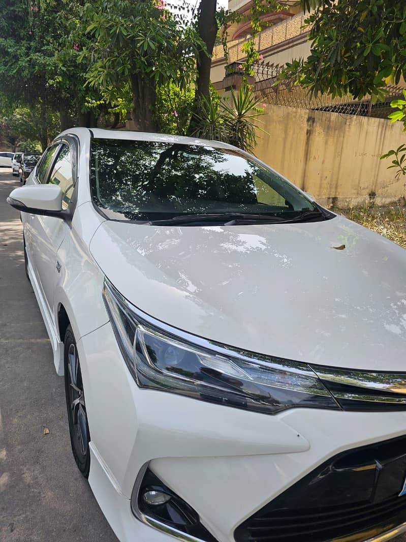 Toyota Grande 8