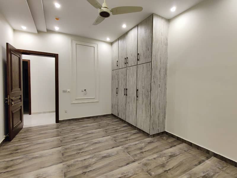 Separate Gate Corner House - 1 Kanal Luxurious Upper Portion On Top Location For Rent in DHA Phase 6 Lahore 5