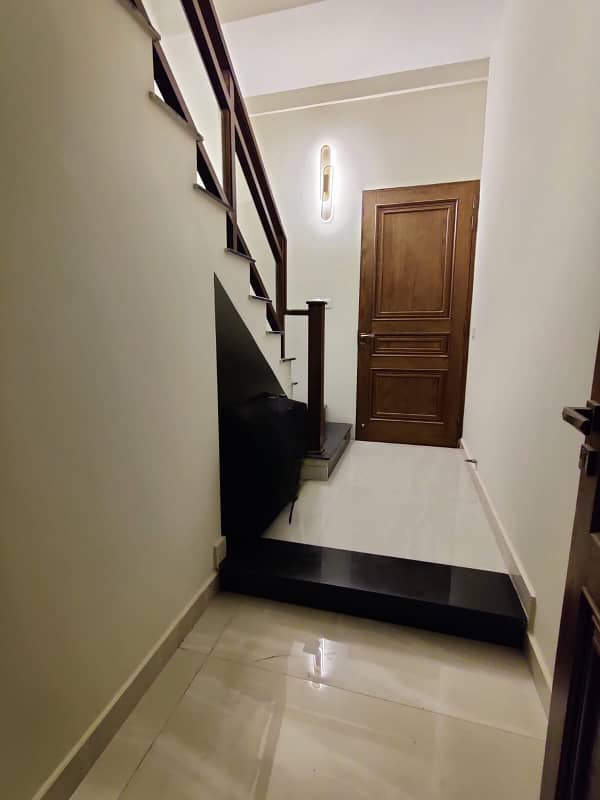 Separate Gate Corner House - 1 Kanal Luxurious Upper Portion On Top Location For Rent in DHA Phase 6 Lahore 15