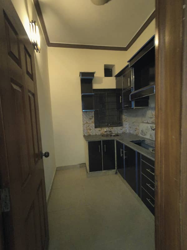 4 MARLA HOUSE FOR SALE IN MILITARY ACCOUNTS MAIN COLLEGE ROAD LHR 5