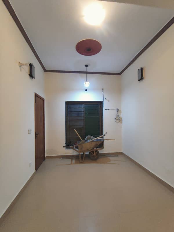 4 MARLA HOUSE FOR SALE IN MILITARY ACCOUNTS MAIN COLLEGE ROAD LHR 11