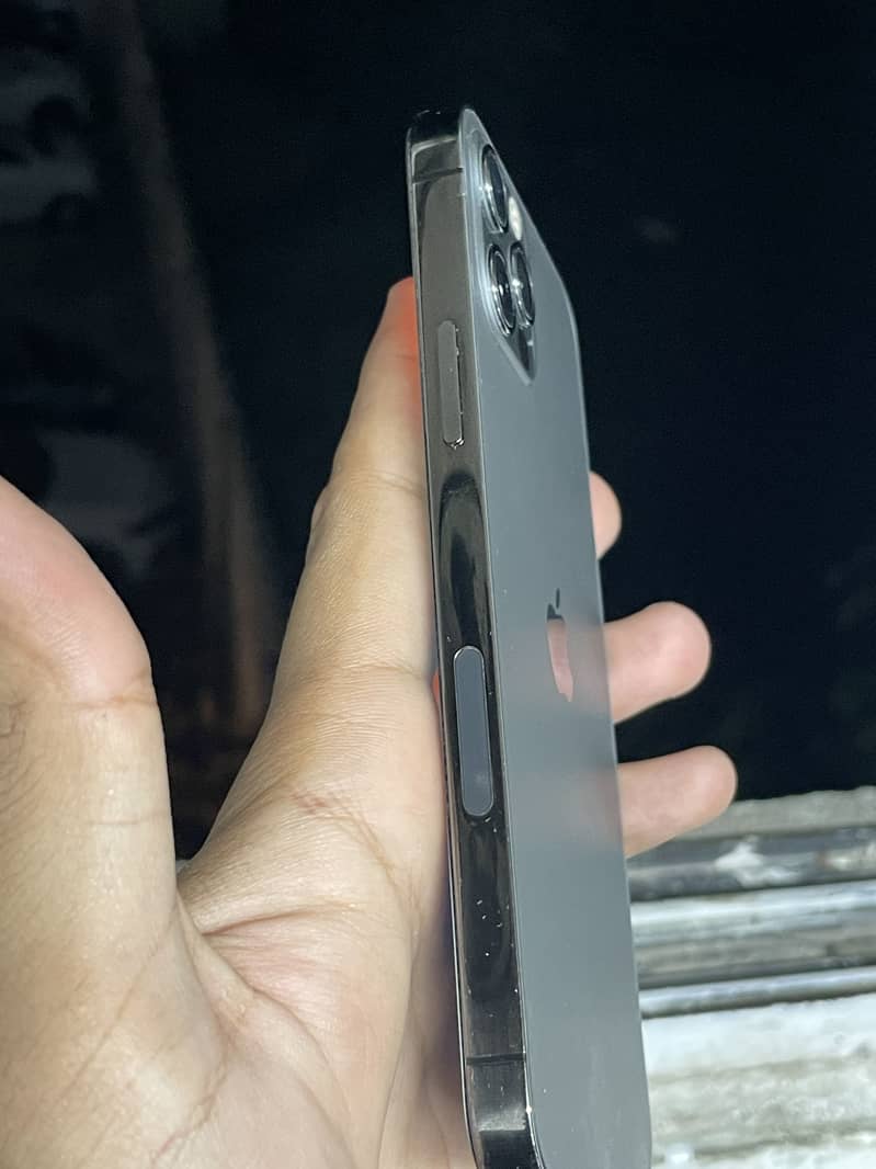 iPhone 12 pro 256gb factory unlock Non PTA 1