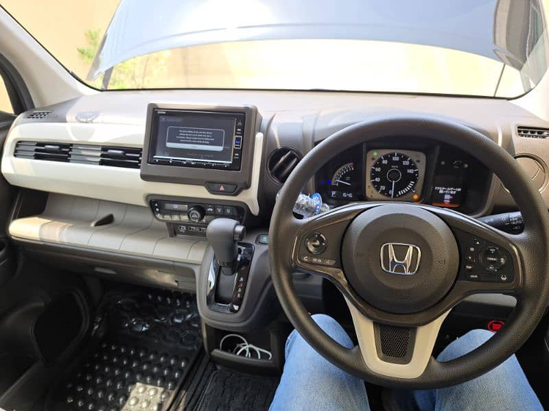 ;Honda N Wgn 2025 R GRADE 2