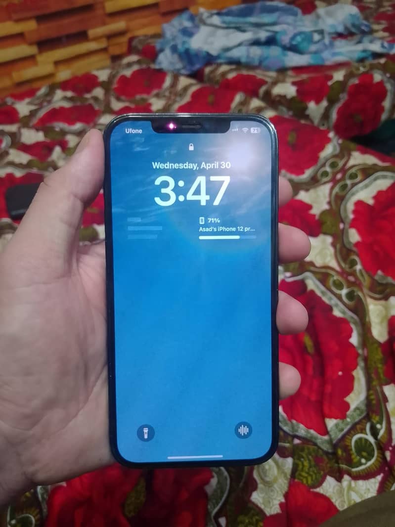 Iphone 12 pro max 256 gb non pta helath 77 3