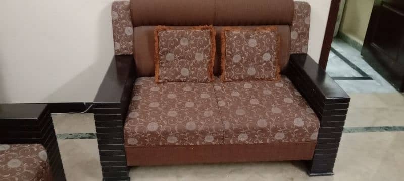 7 seater sofa in bahira town Rawalpindi 0