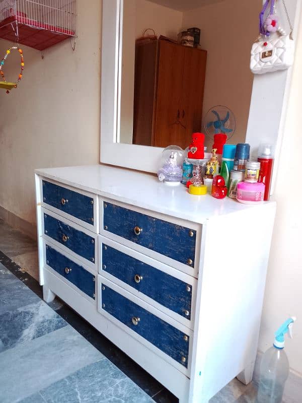 2 bed set available 5