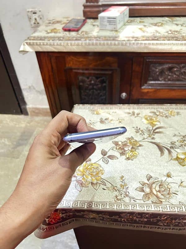 Infinix hot 11 play 4Gb 64Gb 5