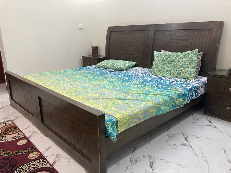 2 bed set. 2 single beds. luxury bed. wooden bed. Bed for sale. 0