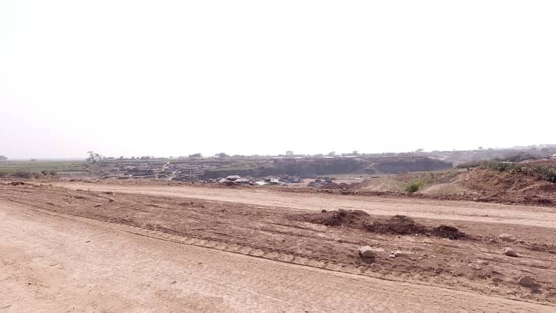 Prime Location Residential Plot In I-15/4 Sized 1250 Square Feet Is Available 2