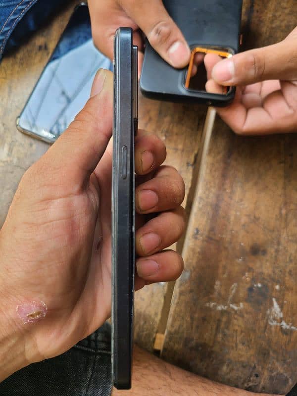 oppo f 21 pro 4G 2