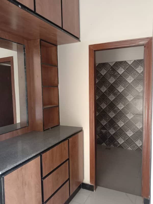 6 Marla Corner House Is Available For Sale In New Shalimar Colony Bosan Road Multan 3