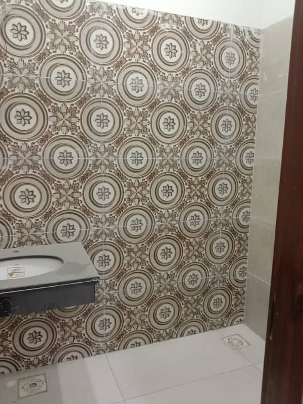 6 Marla Corner House Is Available For Sale In New Shalimar Colony Bosan Road Multan 12