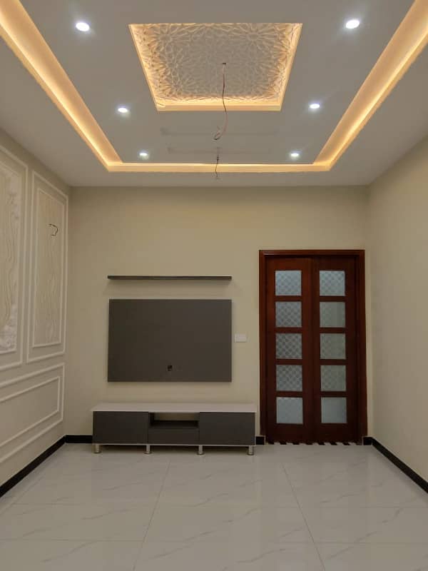 6 Marla Corner House Is Available For Sale In New Shalimar Colony Bosan Road Multan 15