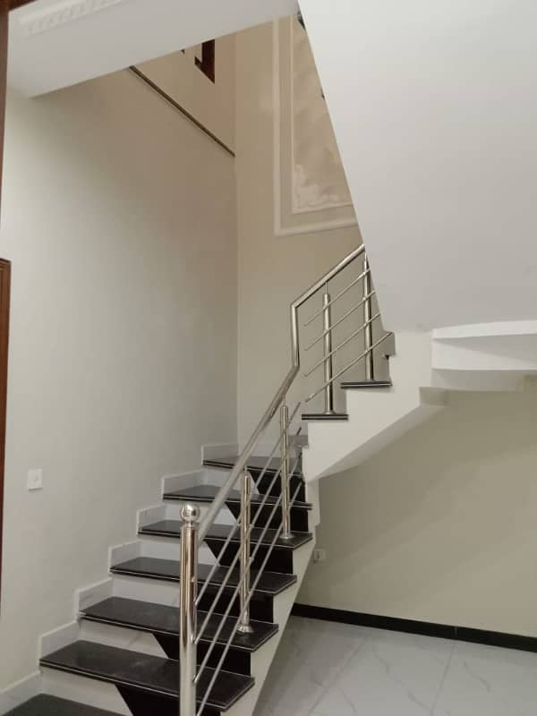 6 Marla Corner House Is Available For Sale In New Shalimar Colony Bosan Road Multan 17