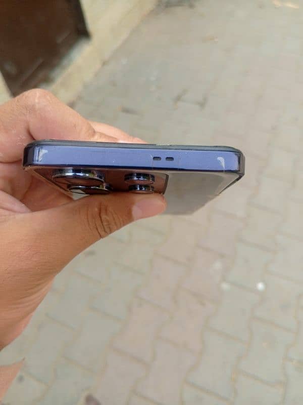 Infinix Note 30 8+8/256 With Box Charger Urgent Sale 4