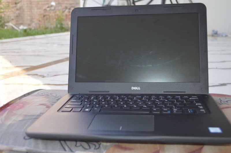 Dell Latitude 1