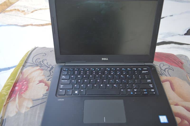 Dell Latitude 2