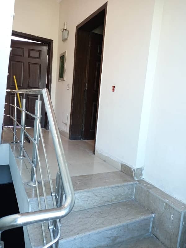 1 Kanal Upper Portion for Rent In DHA Phase 6 Near DHA RAYA 6
